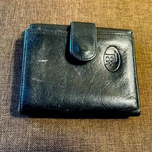 Tri-fold Leather Wallet